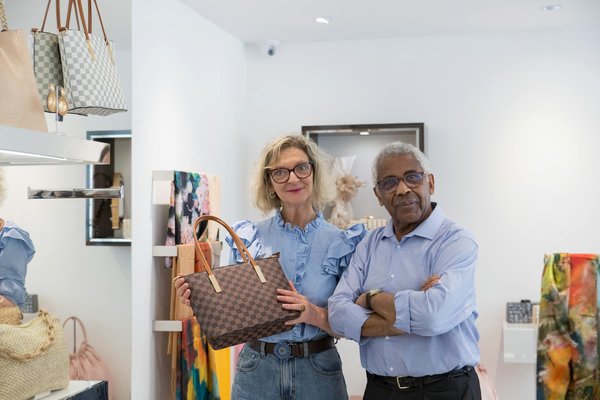 Top UK Online Boutiques for Personalized Evening Gowns: Your Ultimate Guide